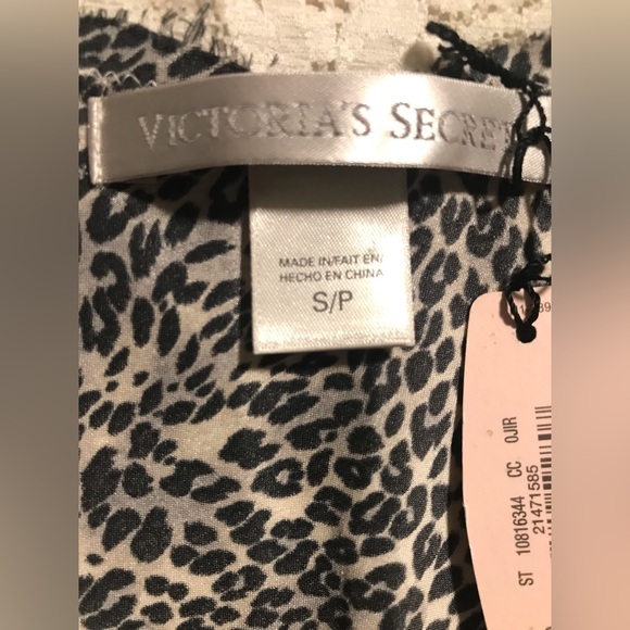 Victoria's Secret Lingerie Satin Slip Lace aplique Leopard print S NWT - Picture 3 of 9